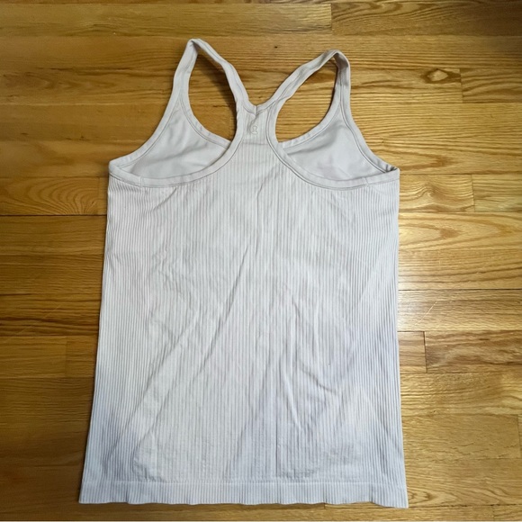 Lululemon Street to Ebb tank size 12 cream colour - Picture 4 of 5